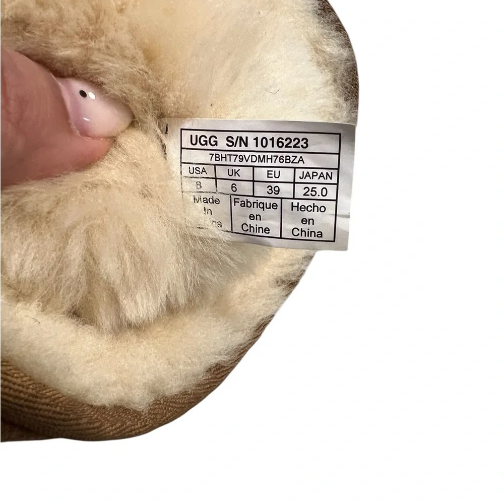 UGG Classic Brown Sheepskin Boots - Picture 6 of 8